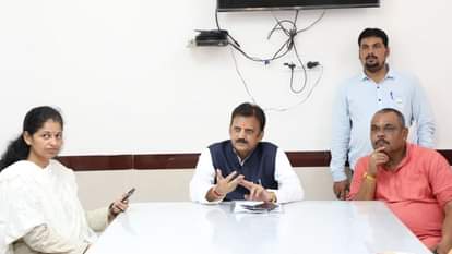 डिप्टी सीएम राजेन्द्र शुक्ल