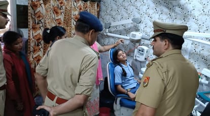 Muzaffarnagar: School van overturned due to jammed brakes, 10 children injured, 18 students were on board