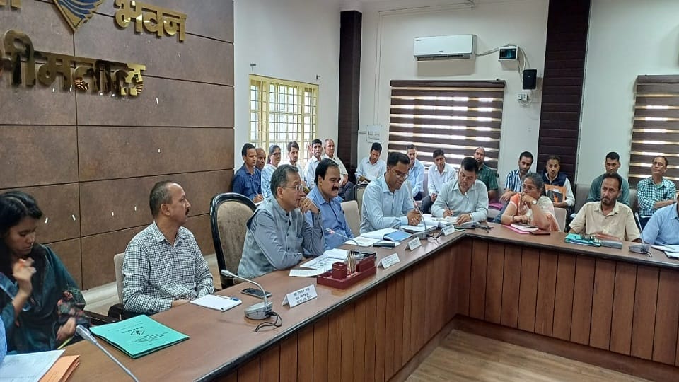 Vice Chairman of Bridge Commission gave instructions in the review meeting in bhimtal