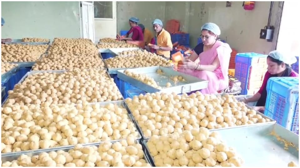 Tirupati Prasad Controversy Know Ujjain Mahakal Laddu Prasad Recipe Process Ghee Besan