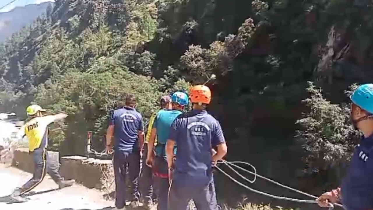 Uttarkashi Gangotri Highway Accident Search for missing driver and vehicle that fell into the river
