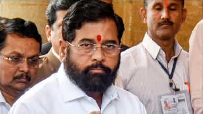 Maharashtra Politics Eknath Shinde faction meet Union Home Minister Amit Shah Naresh Mhaske leaves JPC meeting