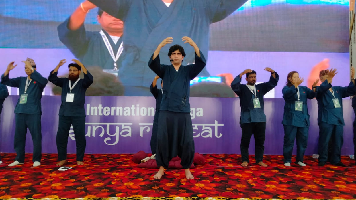 The program was organized by Shunyati International Foundation in Maharajganj.