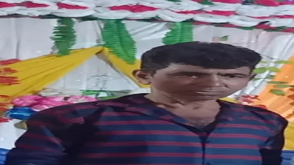 Wall collapses due to rain, youth dies