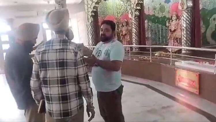 Punjab: Theft In Kharar Temple, Thieves Took Off The Silver Crowns Of 9 Idols – Amar Ujala Hindi News Live
