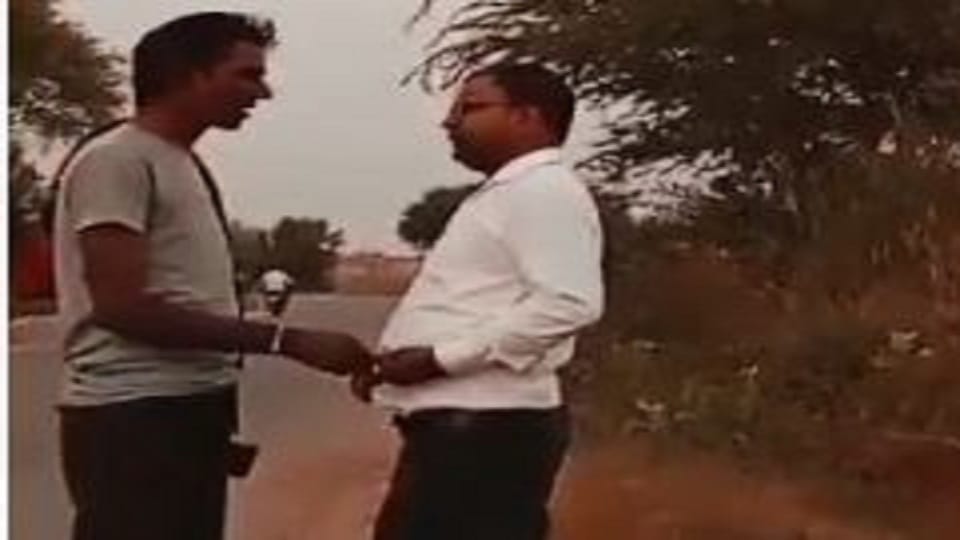 Lekhpal Was taking bribe in middle of road did not even notice Video was made and goes viral
