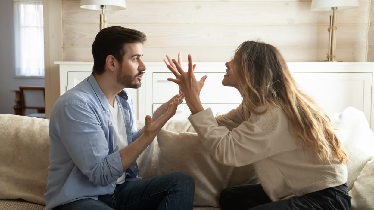 Parenting Tips Son And Daughter-In-Law Fighting Know What Parents Should Do For Peace At Home