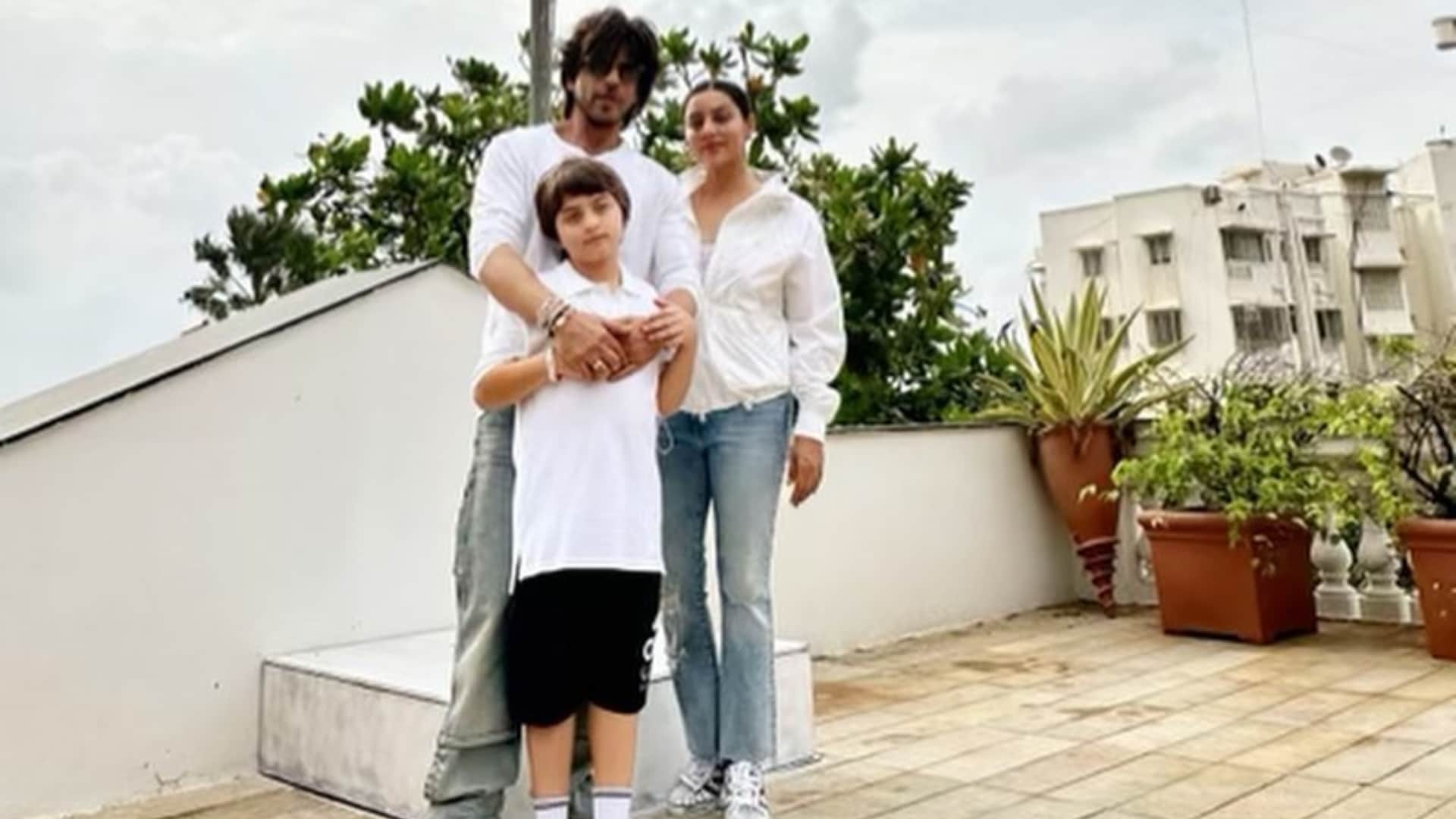 Shahrukh Khan I am thankful to God actor for not having his habits in Suhana khan aryan khan and abram khan