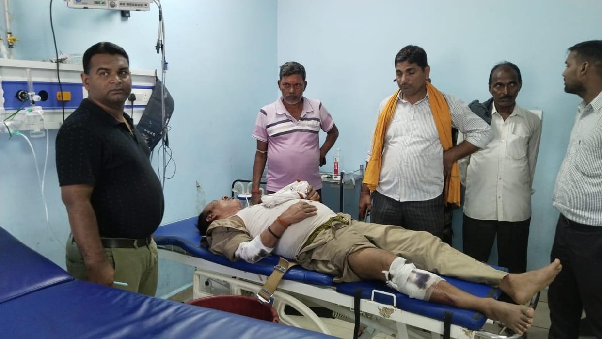 Bihar News: Auto and car collide in Bhojpur, policeman and pedestrian killed, constable-prisoner injured