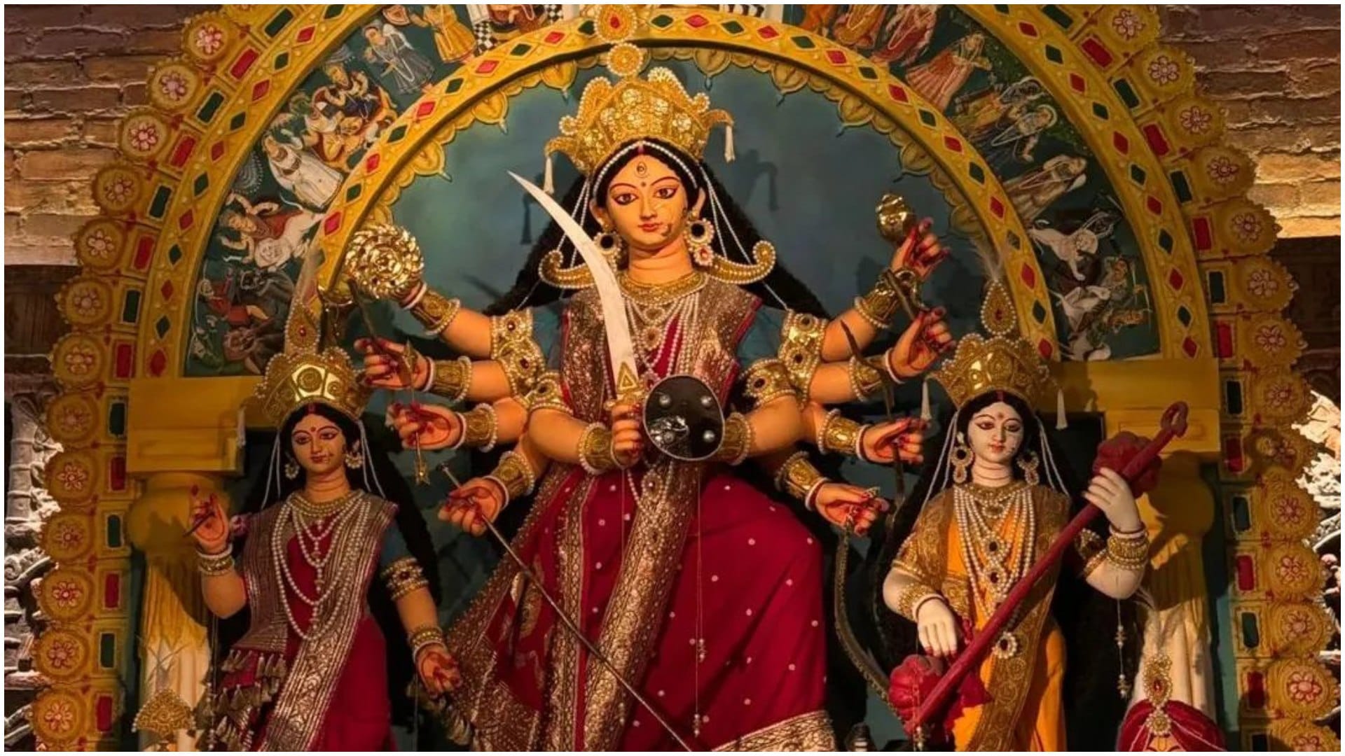 Shardiya Navratri 2024 Best Durga Puja Pandals in India Visit During Navratri