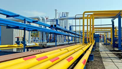 LNG price surge Goldman Sachs LNG report Strait of Hormuz disruption Middle East conflict Qatar LNG exports