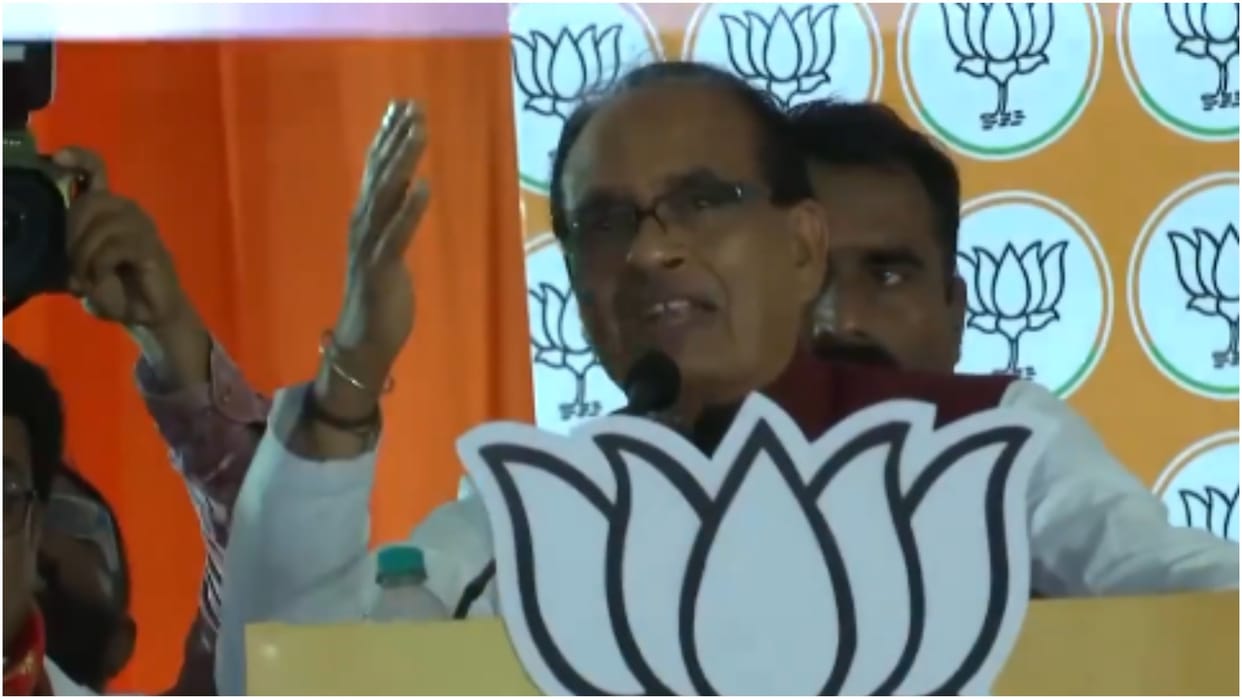 Shivraj singh Chouhan says This is not JMM but 'Jurm, Murder and Mafia' govt run by Hemant Soren