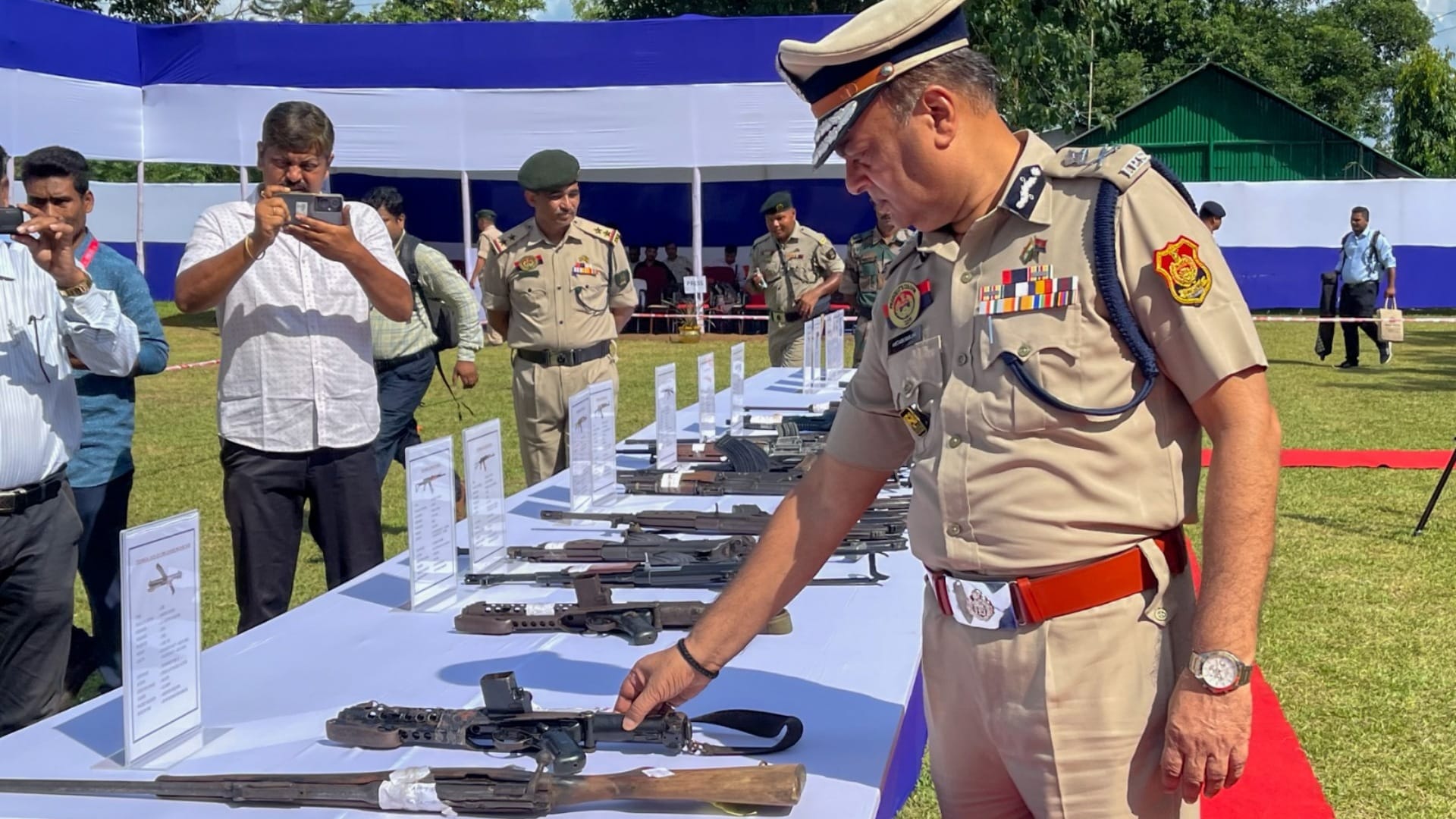 500 militants lay down arms before Tripura CM Manik Saha, news in hindi