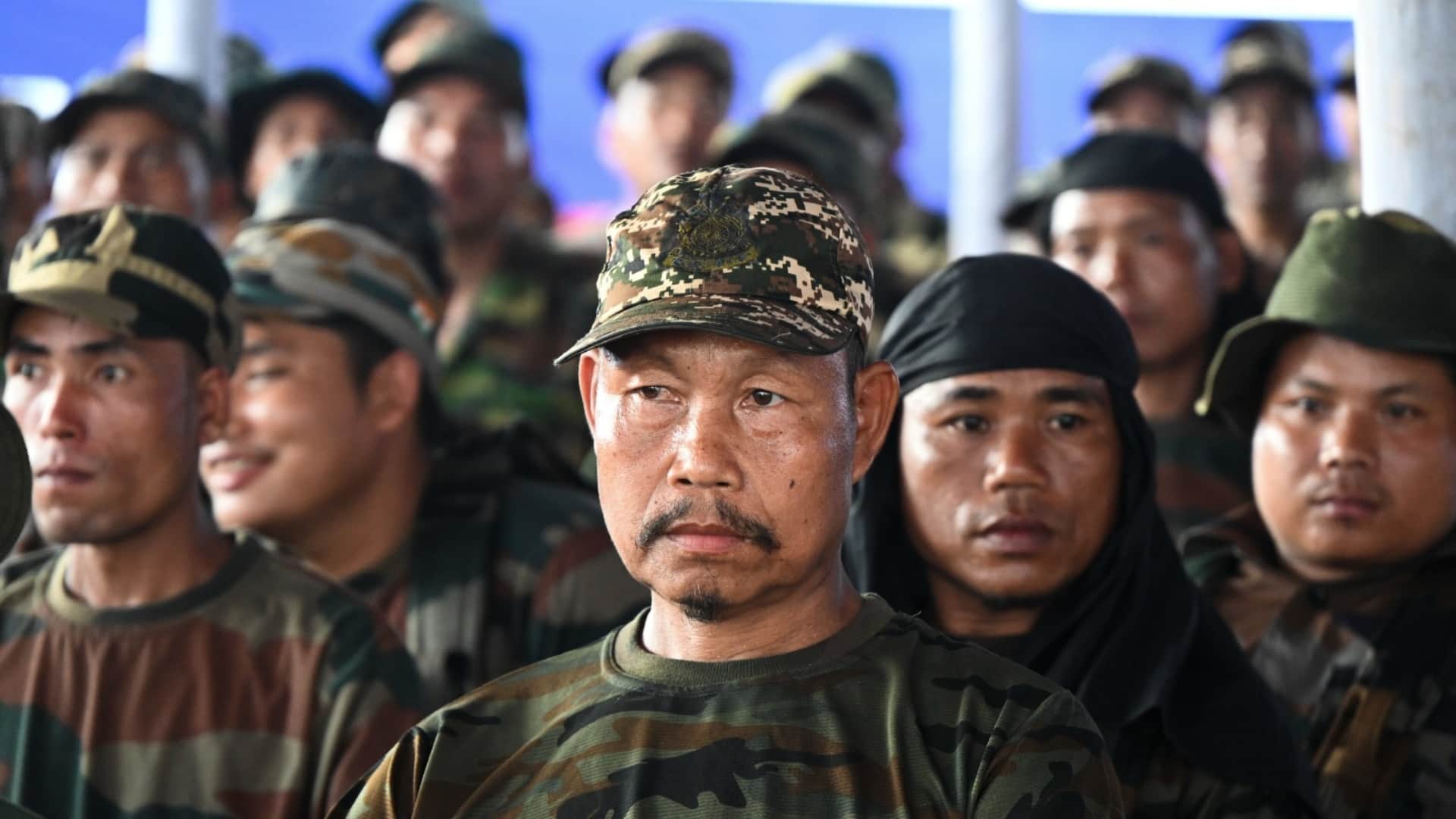 500 militants lay down arms before Tripura CM Manik Saha, news in hindi