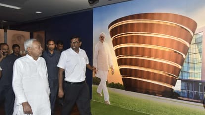 Bihar News : CM Nitish Kumar visit Bapu Tower Gardanibag patna mahatma gandhi hindi bihar news hindi