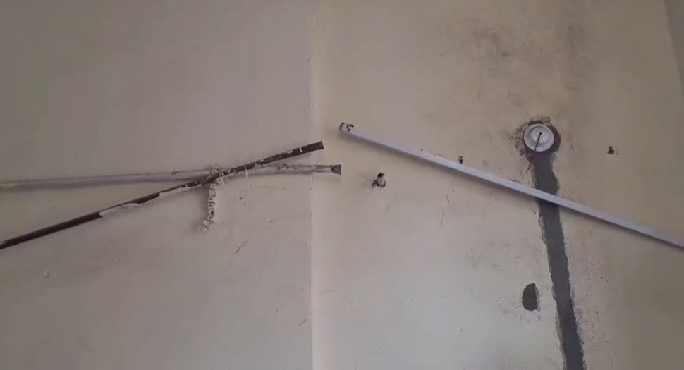 Unknown thieves cut the oxygen pipeline in the pediatric hospital