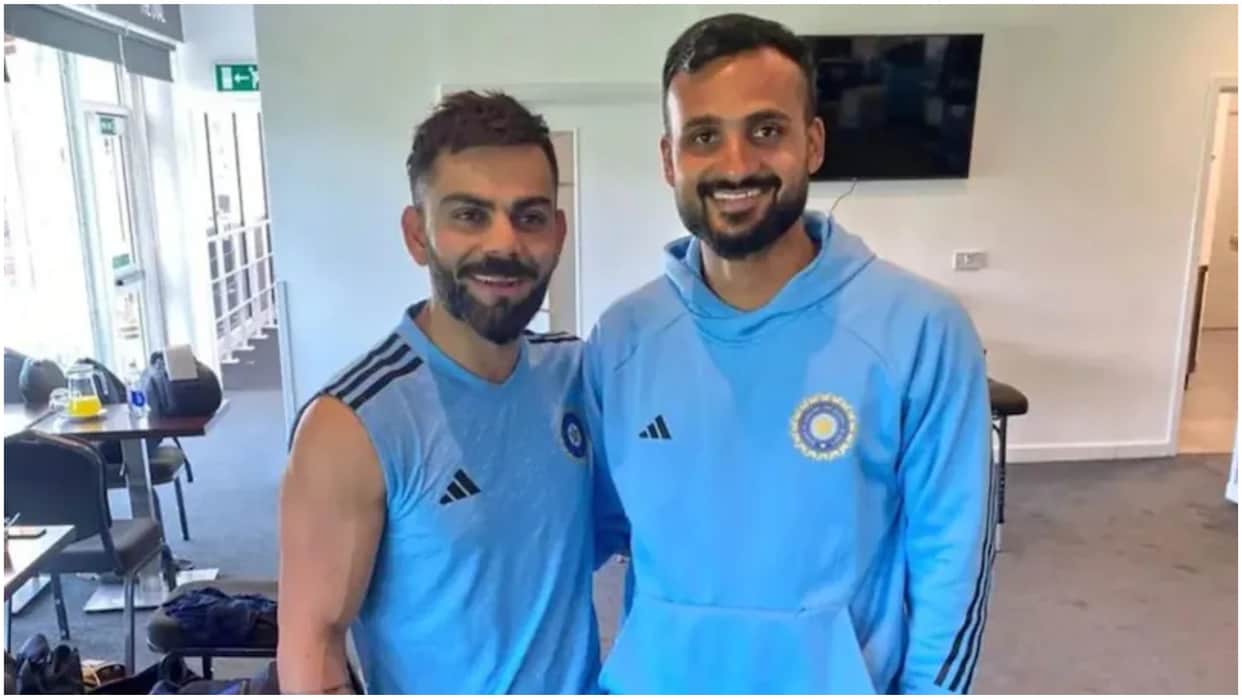India Star Pacer Akash Deep Says He Will Never Play With Bat That Virat Kohli Gifted, Know the Reason