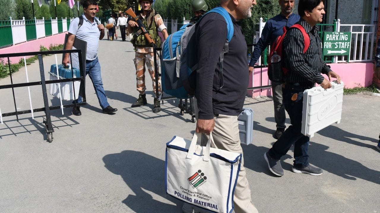 J&K: Preparation for second phase in Srinagar, polling officials shifted EVM amid security, see pictures