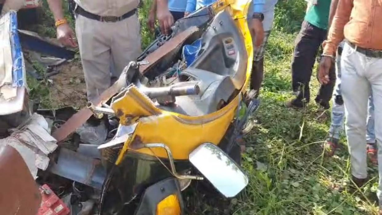 Damoh-Katni Road Accident Seven killed three seriously injured in collision between auto and truck