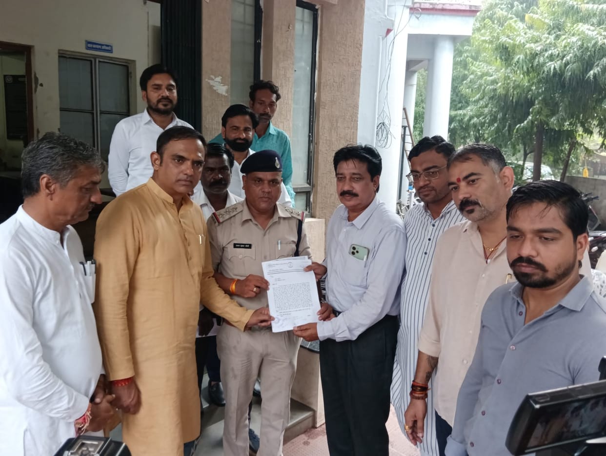 Bhopal: Gumthi mafia active in Bhopal, Congress councilor reached the police station with a complaint of theft