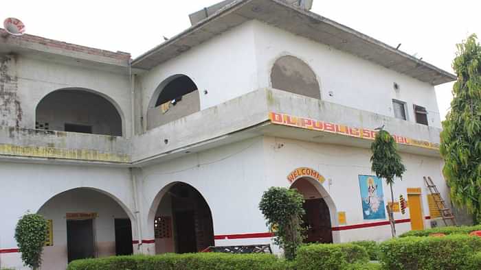 Hathras Murder Case class 8 student had killed Kritarth to get school closed