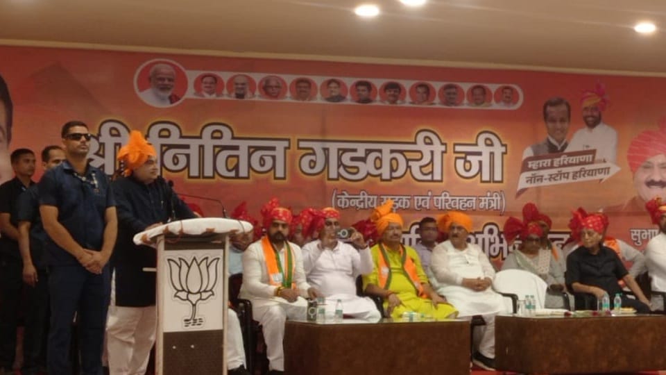 nitin gadkari rally in kurukshetra  in favor of of BJP candidate Subhash Sudha