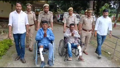 Kushinagar police is investigating the foreign connections of the accused in the fake note case.