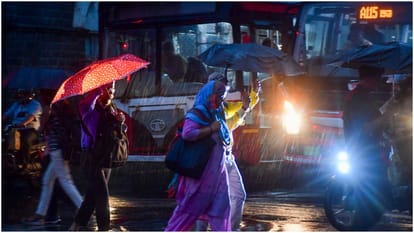 Rains return to Mumbai after long break red alert for city and neighbouring districts