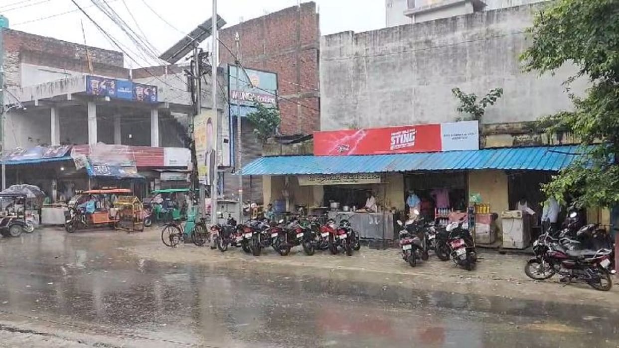 Weather changed due to rain in Shahjahanpur