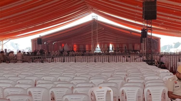 Haryana: गोहाना में मोदी के लिए तैयार किया बड़ा मंच, स्टेज पर लगेंगी 35 कुर्सियां