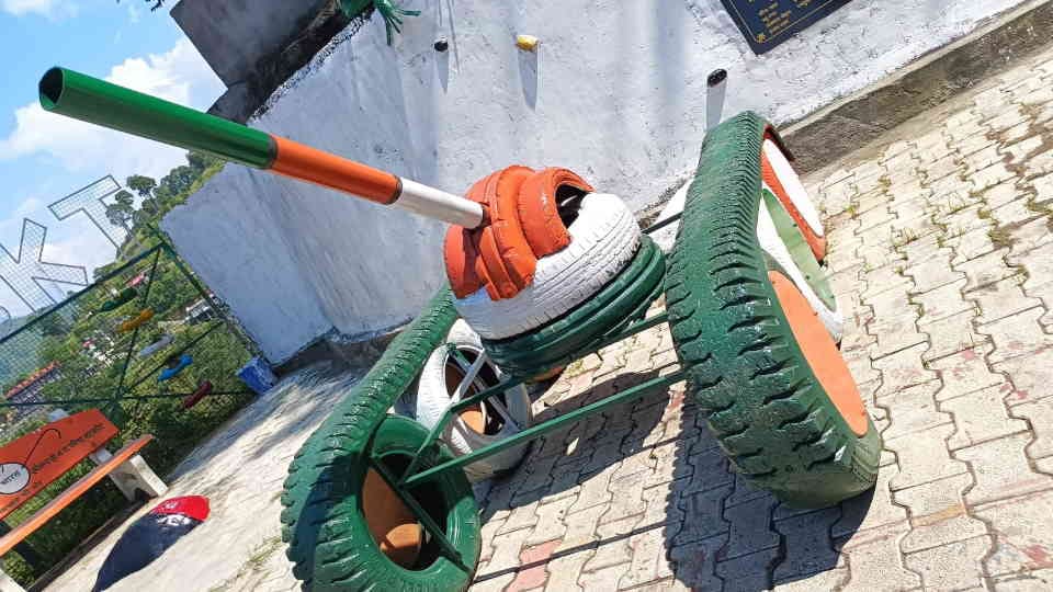 Uttarkashi Waste Wonder Park decoration with waste Material See beautiful Photos