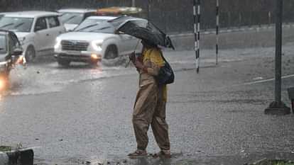Cyclone Fengal: Cyclone Fengal may hit the coast of Tamil Nadu-Puducherry on Saturday morning, Meteorological Department alert cyclone fengal depression crosses tamil nadu puducherry coast on saturday morning imd alert