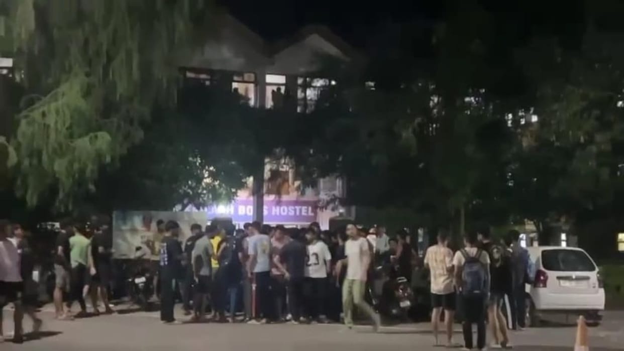 NIT Hamirpur Student made objectionable comment on girl student during video call expelled
