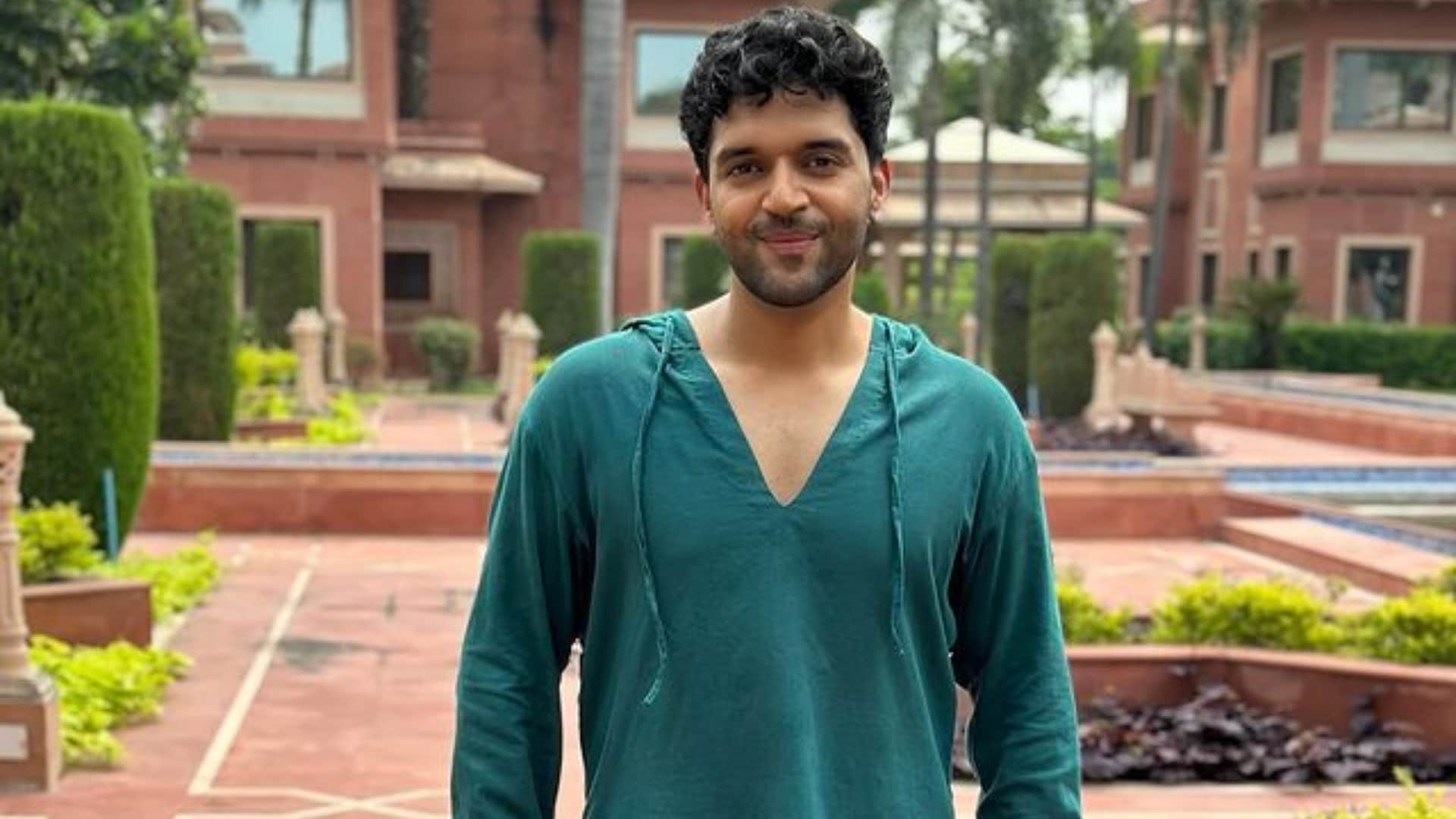 Guru Randhawa talks about the comparison between Bollywood and the Punjabi film industry Know What he says