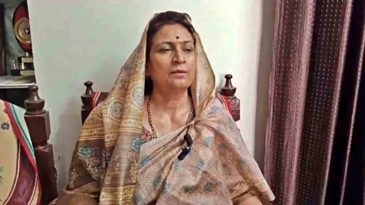 Alwar: Miscreants broke into the house of former cabinet minister Shakuntala Rawat