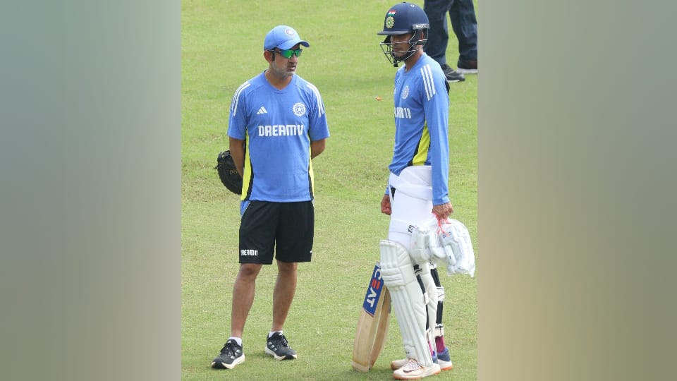 Bangladesh and Indian team practiced Tested field environment by practicing on nets see photos
