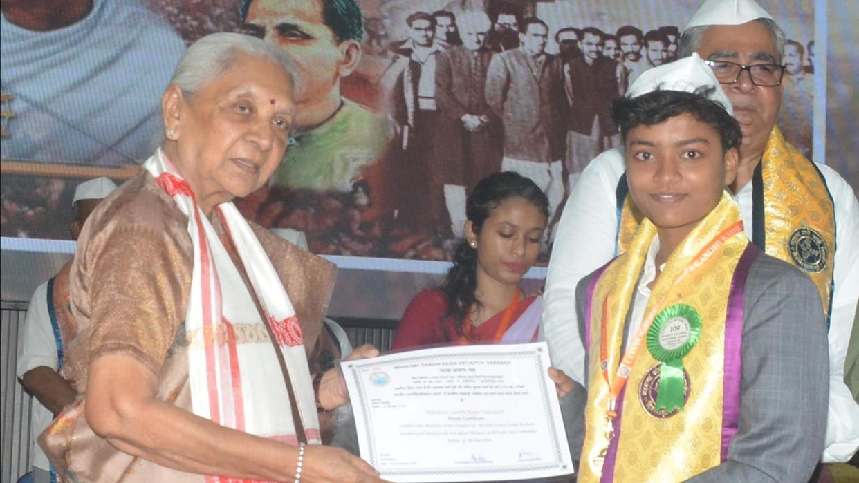 Governor Anandiben Patel interacted with Karate Girl in Varanasi
