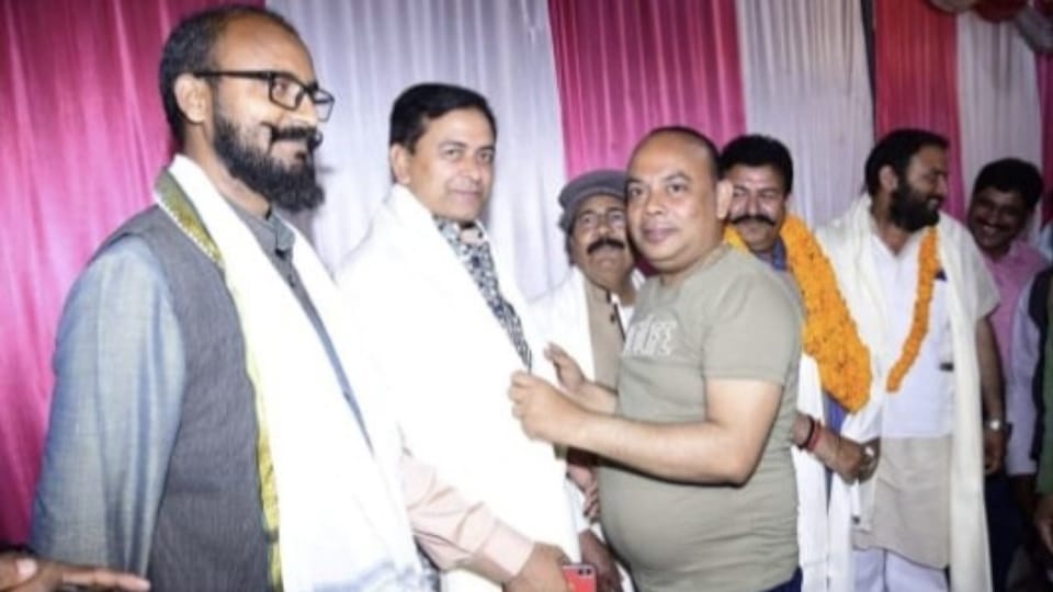 Kushinagar Fake Currency Case Rafi Khan Used Illicit Earnings to Gain Political Influence