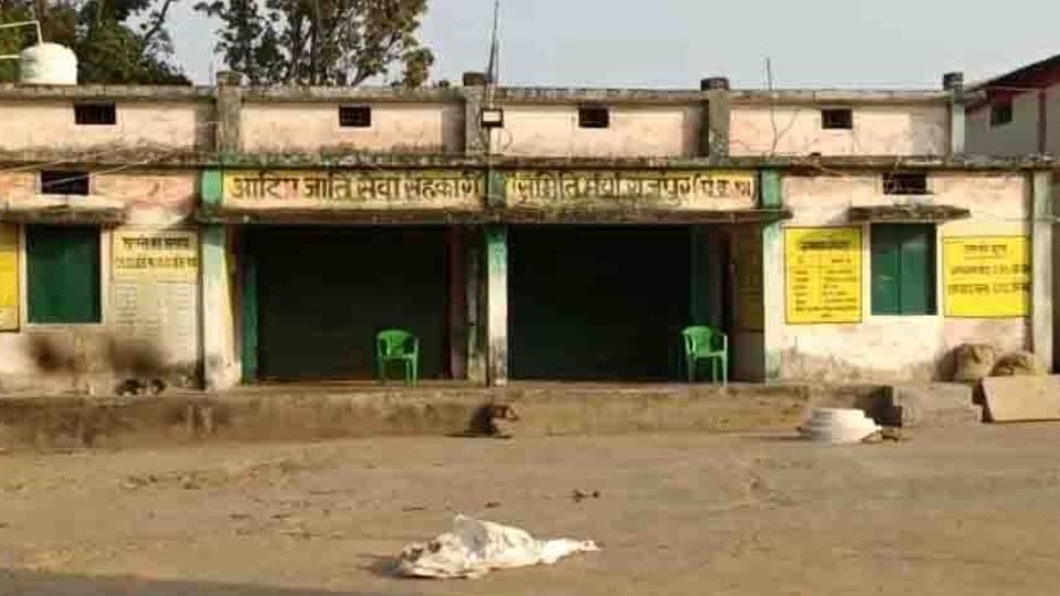 Case registered against four people for irregularities worth Rs 1.40 crore in paddy purchase in Raigarh