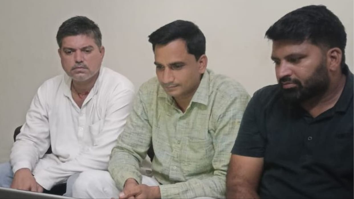 Haryana: Modi said to Mukesh - You are also a tea seller, I am also a tea seller, both are brothers