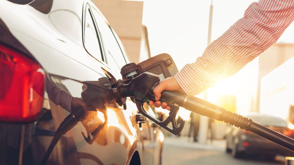 If all vehicles can run on ethanol why is the world still addicted to oil