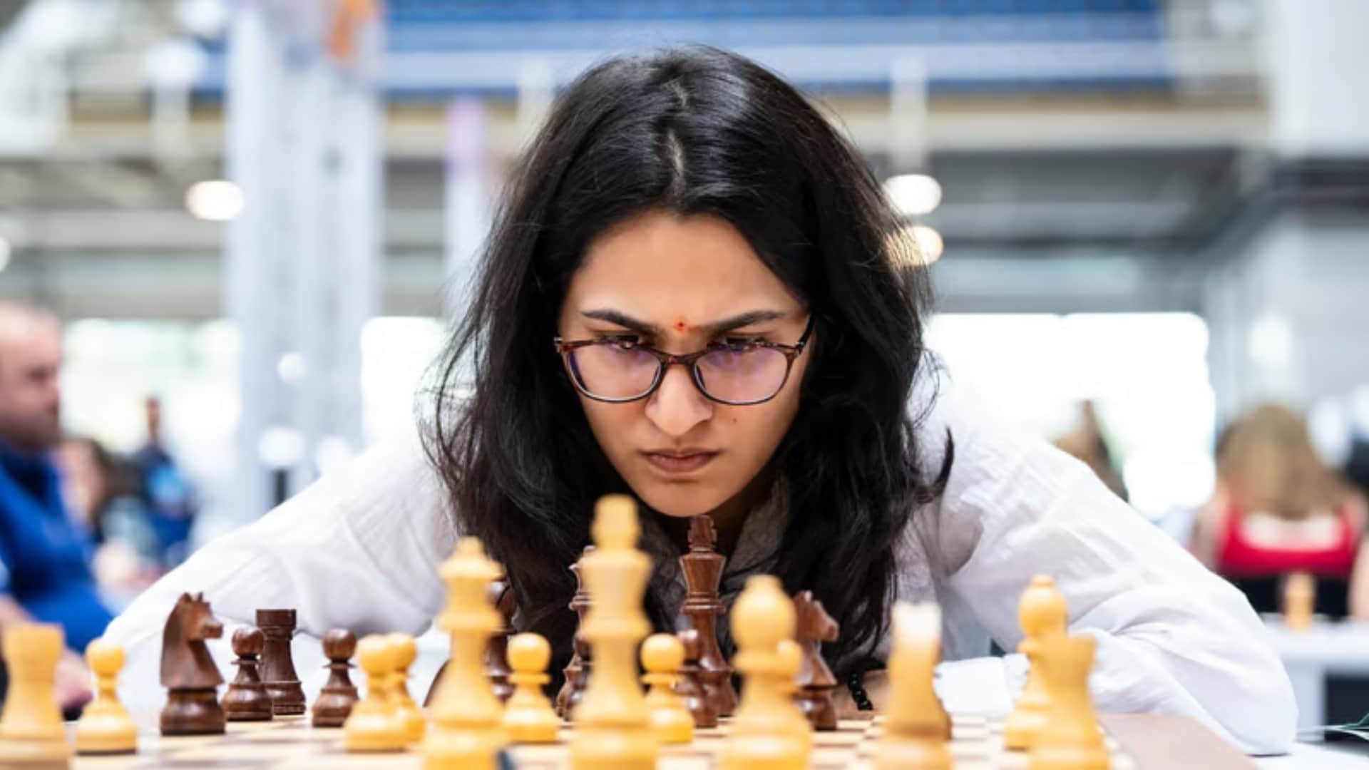 PM Modi interacted with Gold Medalist Indian mens and womens Chess teams in 45th Chess Olympiad