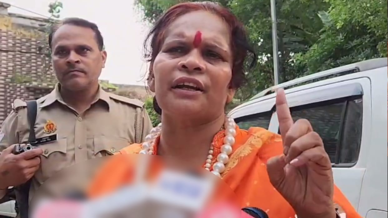 Encounter those who spit and urinate: Sadhvi Prachi