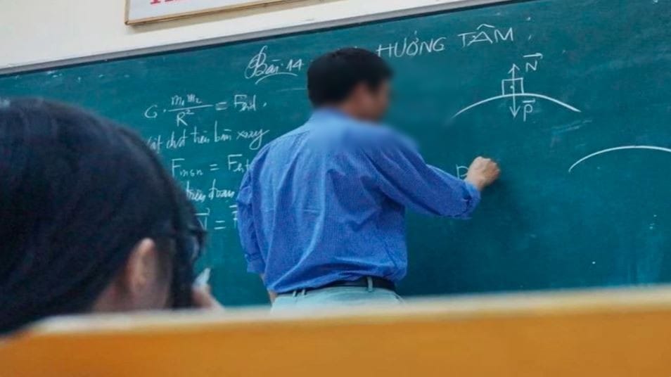 Many hurdles in way of selection pay scale for teachers in UP