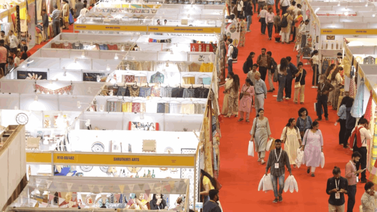 UP Trade Show: Cultural presentations mesmerized people, see amazing pictures of the fair
