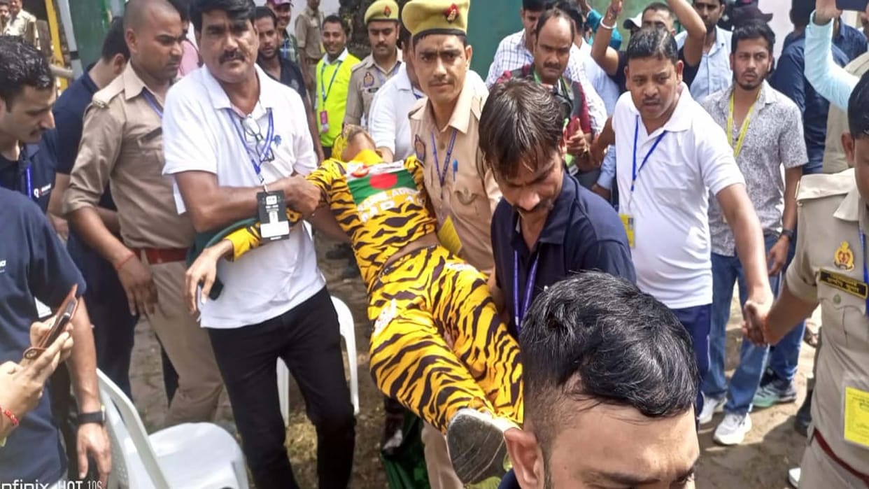 India-Bangladesh Test Match: Bangladeshi fan Tiger Ruby beaten up, admitted to hospital