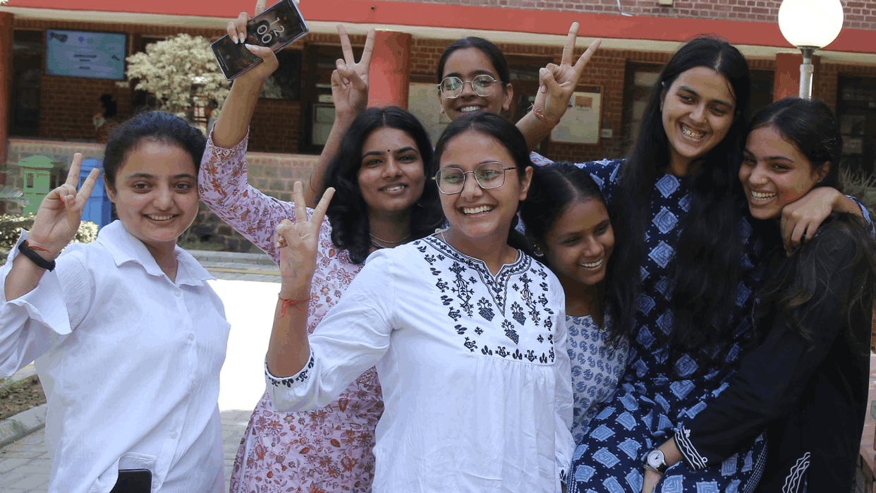 DUSU Election voting ends Students showed enthusiasm see pictures