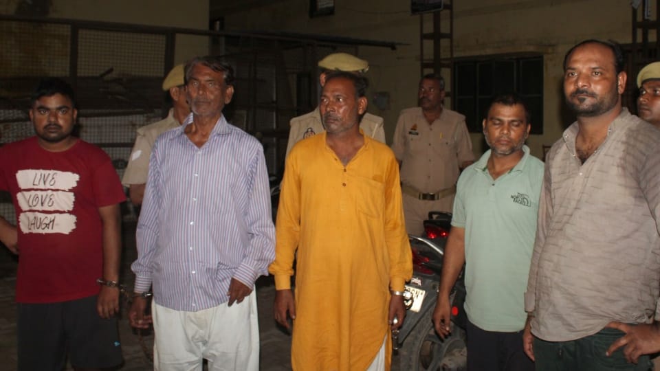 UP Hathras Murder Case Many big political faces to participate in programs of DL Public School