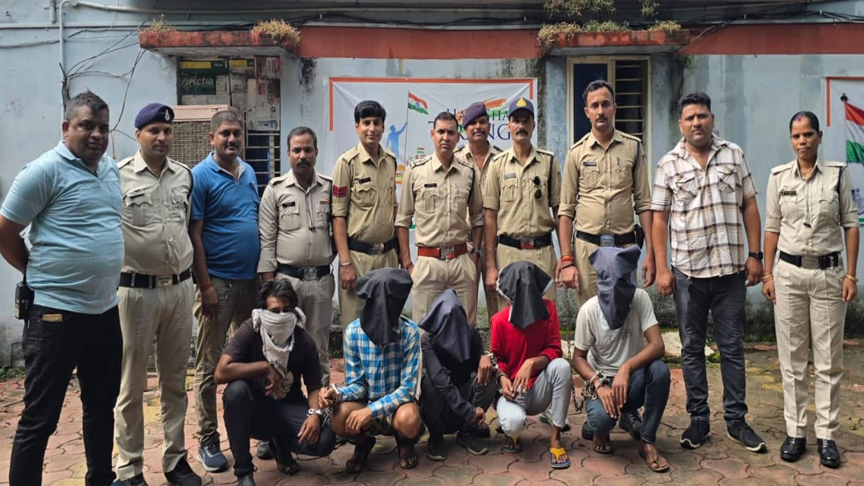 MP News To become rich quickly miscreants from Jhansi Banda and Gwalior broke ATM in Bhopal six arrested
