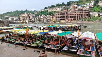 खबर का असर: ओंकारेश्वर में नावों का संचालन शुरू, नाविकों के दावे आपत्ति का आज आखिरी दिन था news Impact Boat operations started in Omkareshwar today was last day for objections on claims of sailors